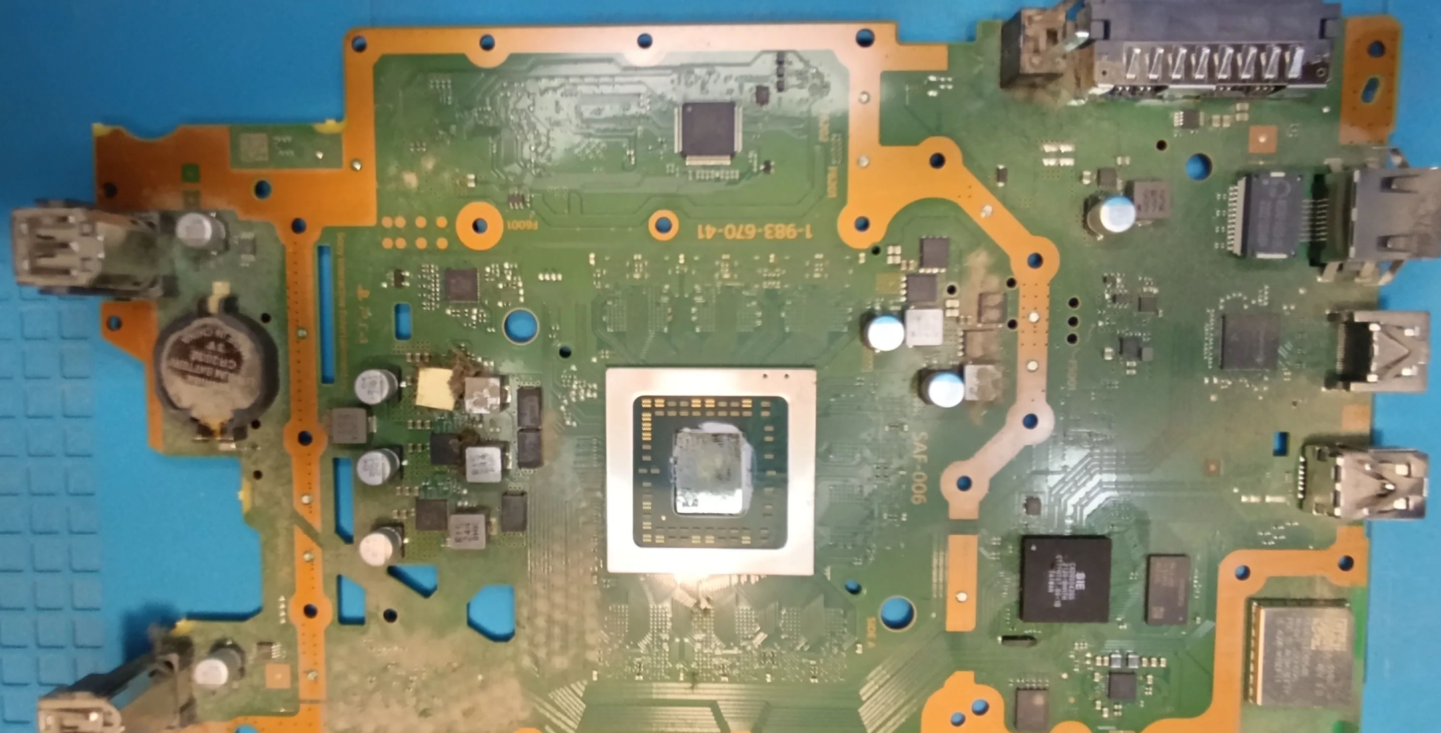 PS4 antes limpieza